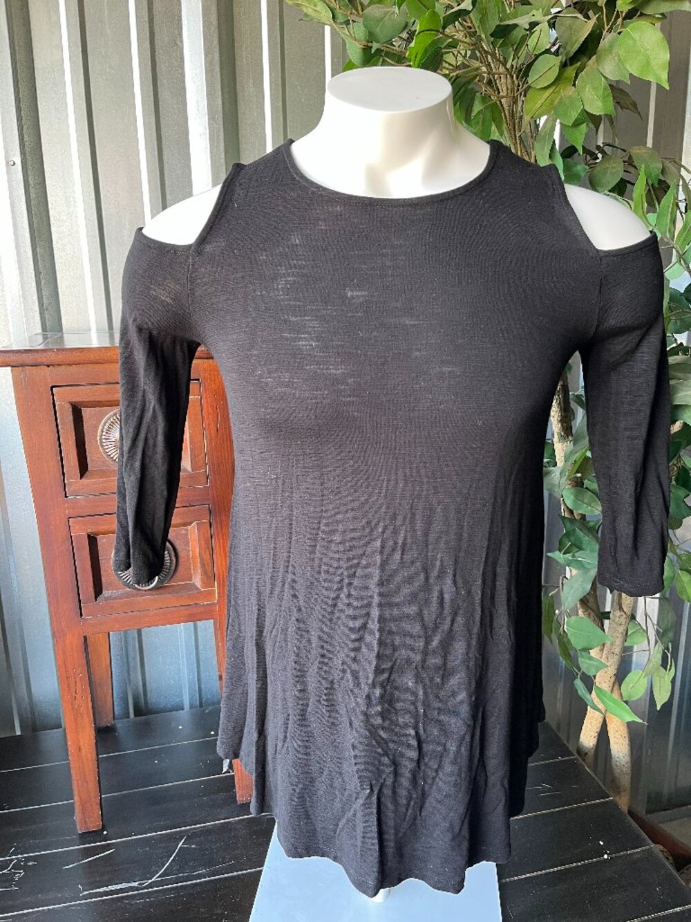 Cupio Top - Women's Size Small - Viscose/Spandex Blend